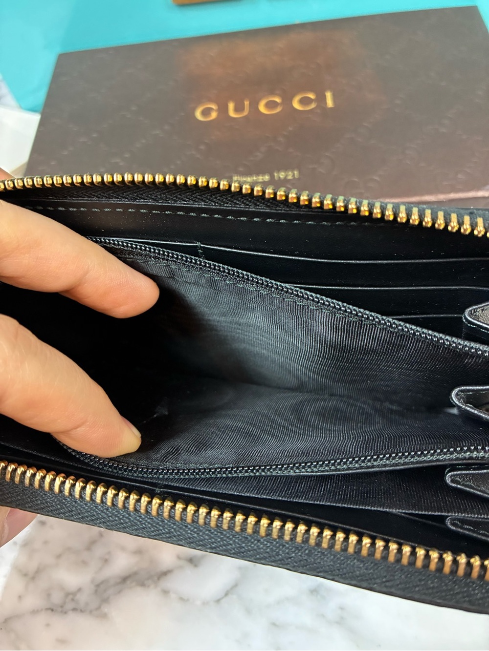 Gucci Black Nero Guccissima GG Zip Around Leather Wallet w/ Bow Accent - NWOT - Picture 13 of 13